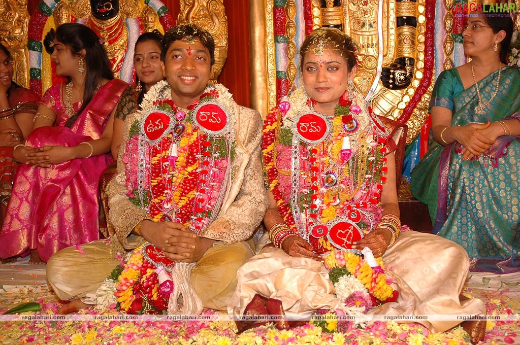 Uma(d/o MRV Prasad)-Ramachandra Wedding Function