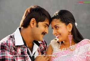 Srikanth, Sada, Meera Jasmine