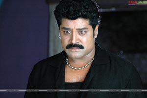 Srihari, Nisha Kothari, Maalavika