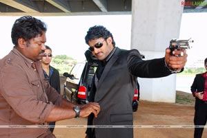 Billa Working Stills