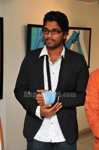 Allu Arjun inagurates Srishti Art Exhibition