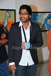 Allu Arjun inagurates Srishti Art Exhibition