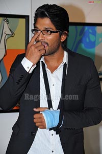 Allu Arjun inagurates Srishti Art Exhibition