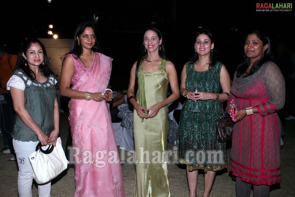 Sania Mirza, Priyamani, Richa Gangopadhyay with Kapildev at Cancer Crusaders Invitation Cup Golf Tournament Launch