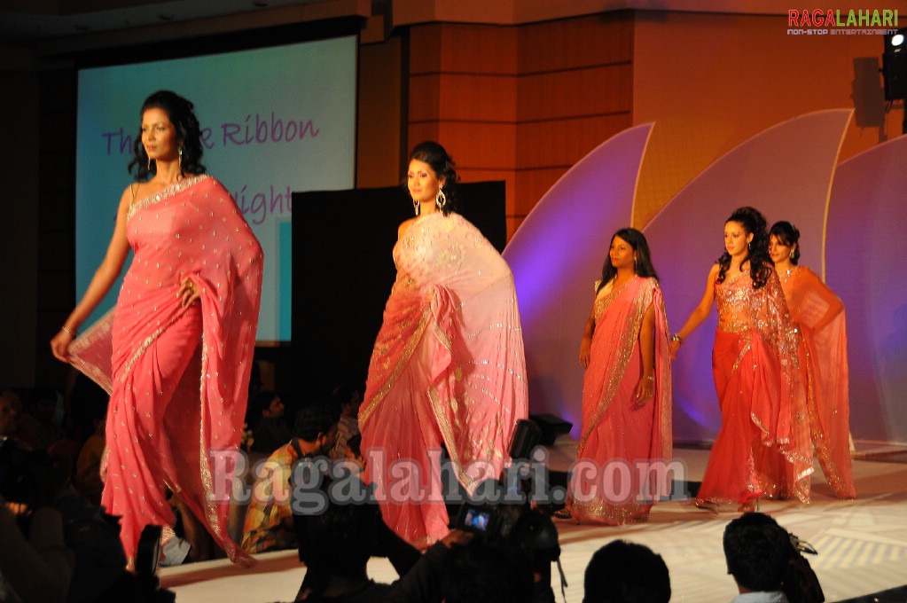 Amala, Shilpa Reddy walks on the Ramp for KIMS-The Pink Ribbon Awards Night 2010