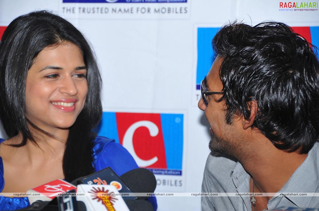 Varun Sandesh, Sradha Das at Big C