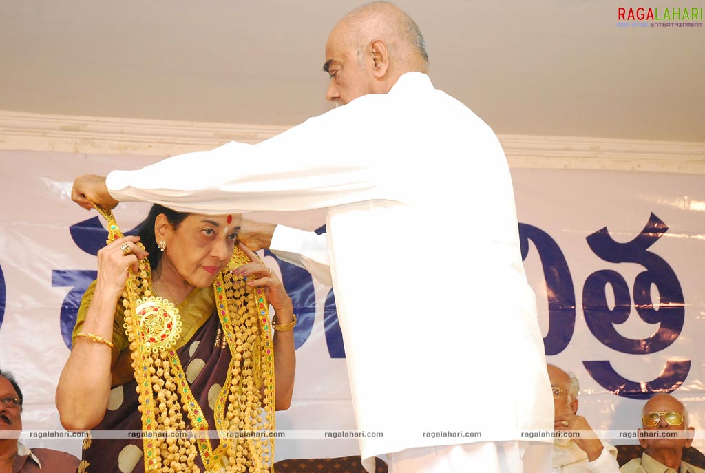 National Award 2008 Winners felicitated by TFI