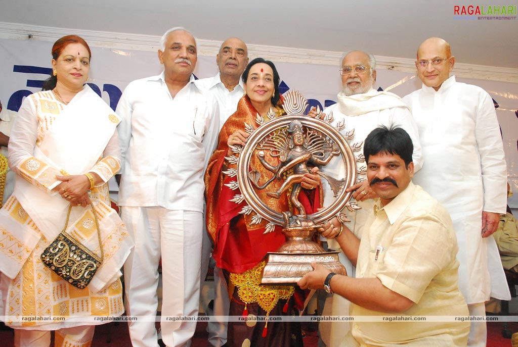 National Award 2008 Winners felicitated by TFI