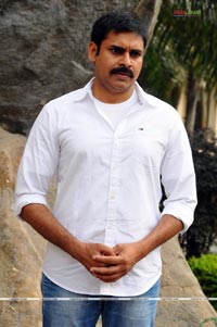 Pawan Kalyan-Jayanth C Paranji Film Muhurat