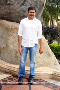 Pawan Kalyan-Jayanth C Paranji Film Muhurat