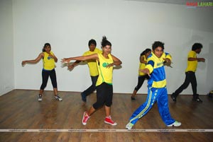 Nagarjuna, Naga Chaitanya Launches Smitha's Music Arts Dance Paata Saala