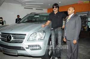 Srikantu Unviles Benz GL Series at Hyderabad