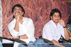 Yemaaya Chesaave Success Meet