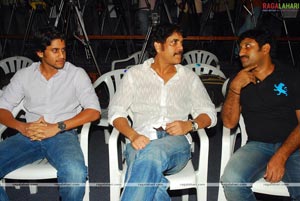 Yemaaya Chesaave Success Meet