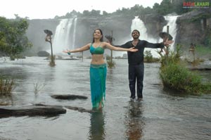 Karthi, Tamanna