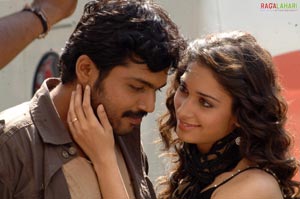 Karthi, Tamanna