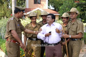 Upendra, Deepika Padukune, Daisy Boppana