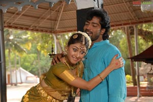 Allari Naresh, Manjari Fadnis