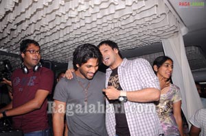 Vivek Oberoi, Allu Arjun, varun Sandesh, Sradha Das, Srikala Reddy Partying at Touch