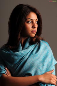 Richa Gangopadhyay Photo Gallery