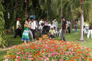 Buridi Working Stills