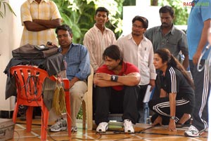 Varudu Working Stills