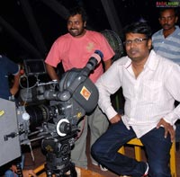 Varudu Working Stills