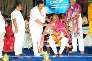 Dasari Felicitates Film Technicians