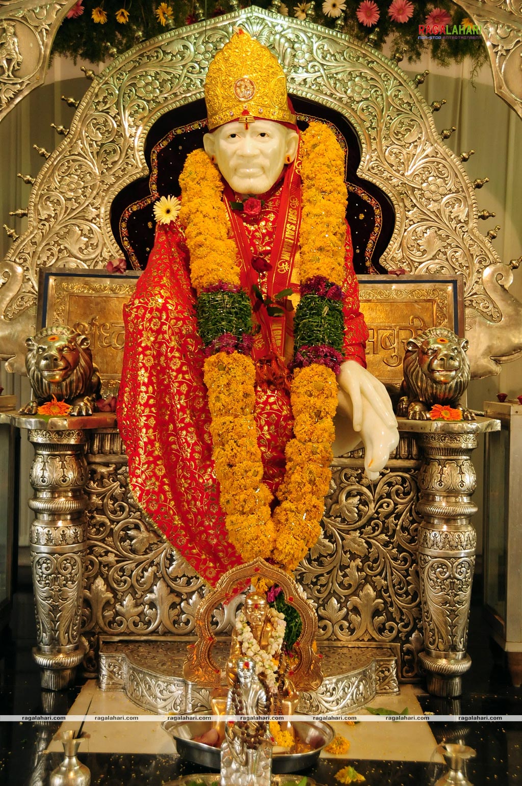 Idols of Saraswati Devi and Lord Rama were installed at Sai Baba temple of Film Nagar Daiva Sannidhanam