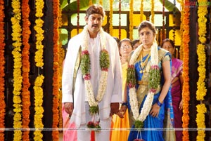 Jagapathi Babu, Neelima, Atulith