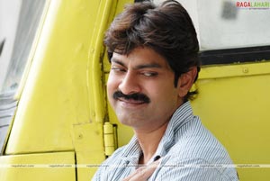 Jagapathi Babu, Neelima, Atulith