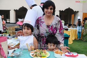 Rana at B Positive Magazine Mother's Day Event