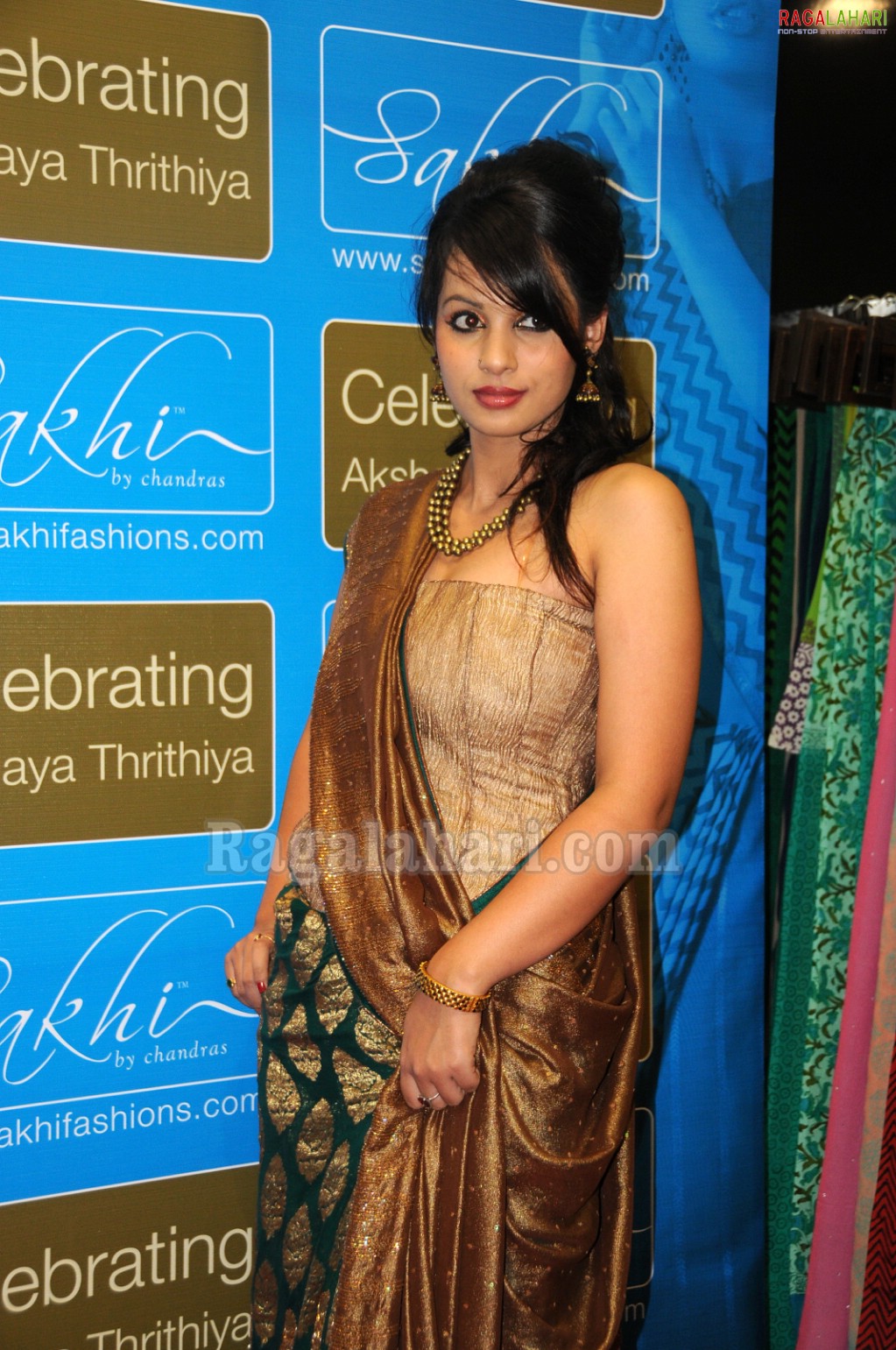 Models Display Akshaya Thrithiya Collections at Sakhi Fashions