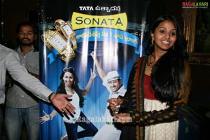 Smitha Launches Sonata's 23.5K Gold Coated Watches