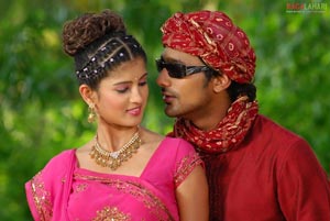 Varun Sandesh, Vegha, Saranya Mohan