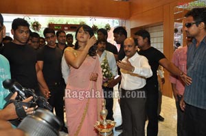 Anushka Secunderabad MBS Jewellers Launch