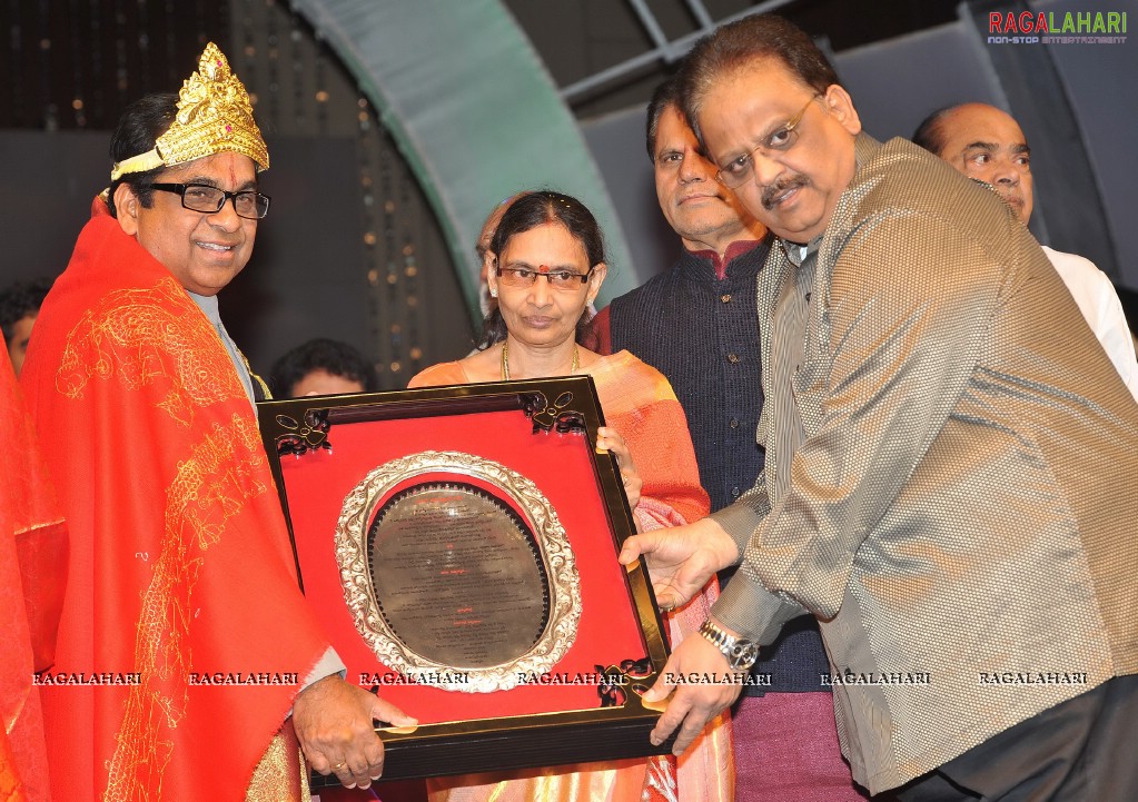 Padmasree Dr Brahmanandam honored by MAA TV