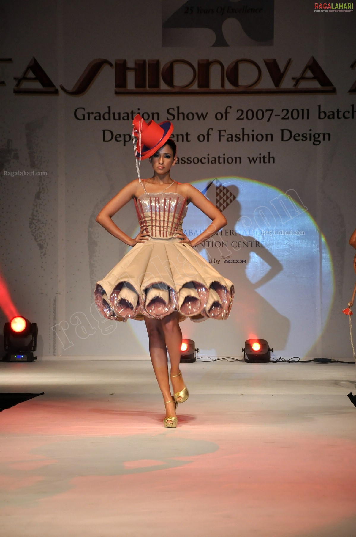 Fashionova 2011