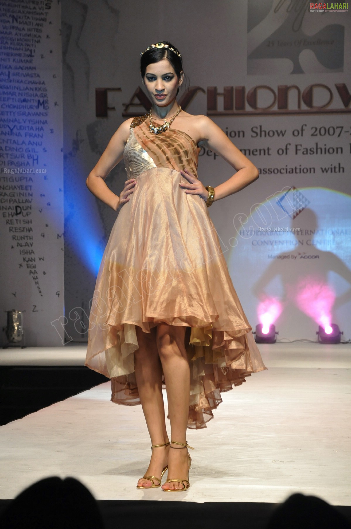 Fashionova 2011