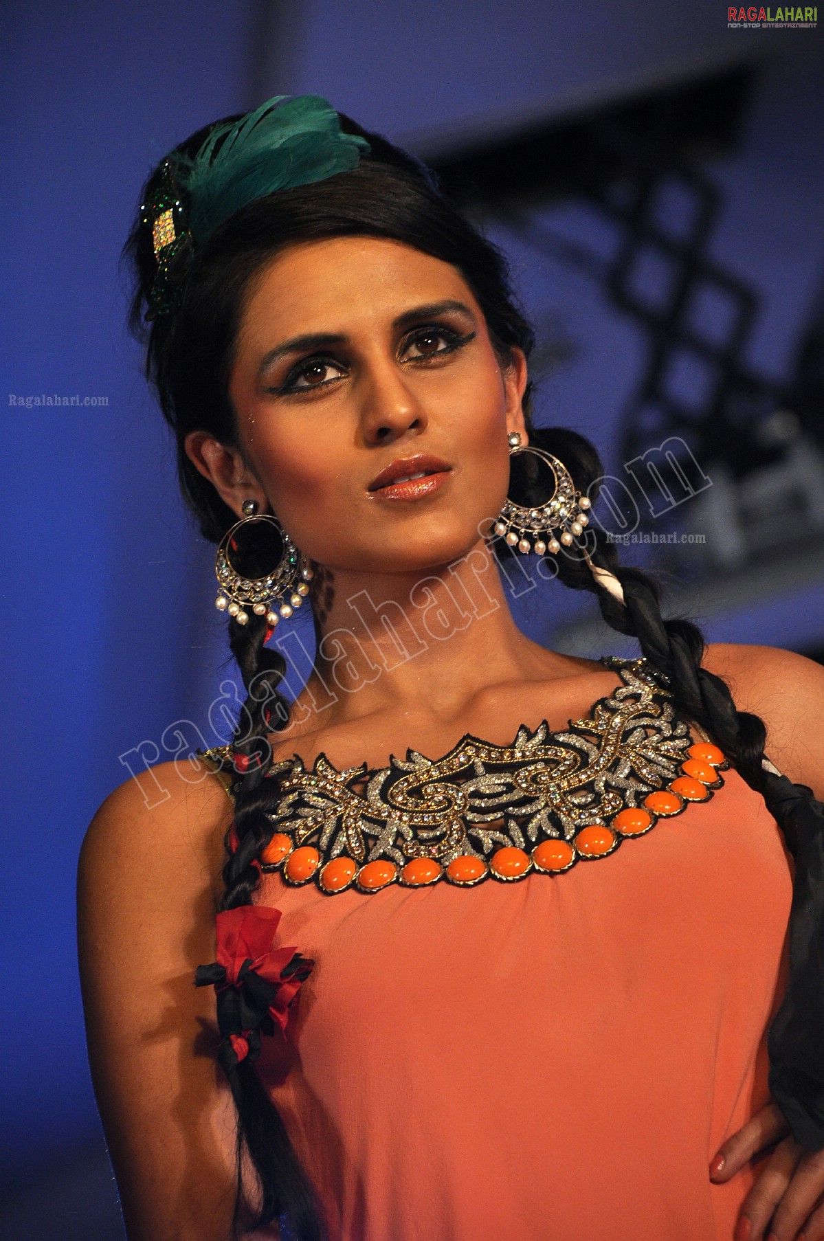 Hyderabad Fashion Week Pre - Fall' 2011 (Day 1)