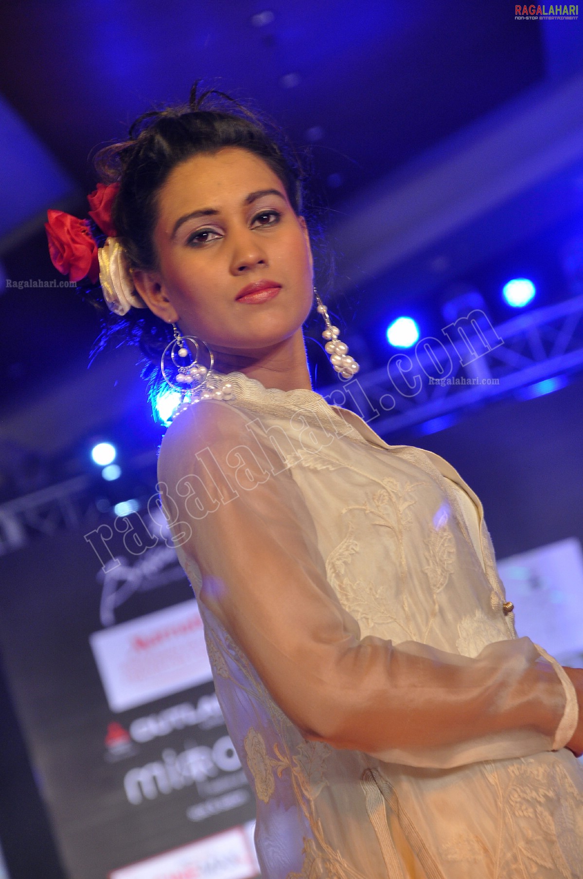 Hyderabad Fashion Week Pre - Fall' 2011 (Day 1)