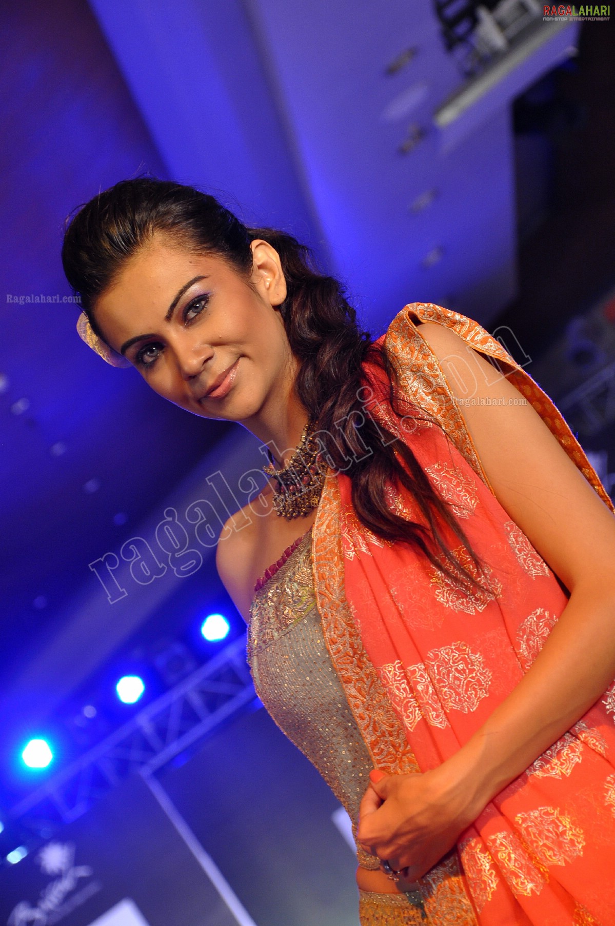 Hyderabad Fashion Week Pre - Fall' 2011 (Day 1)