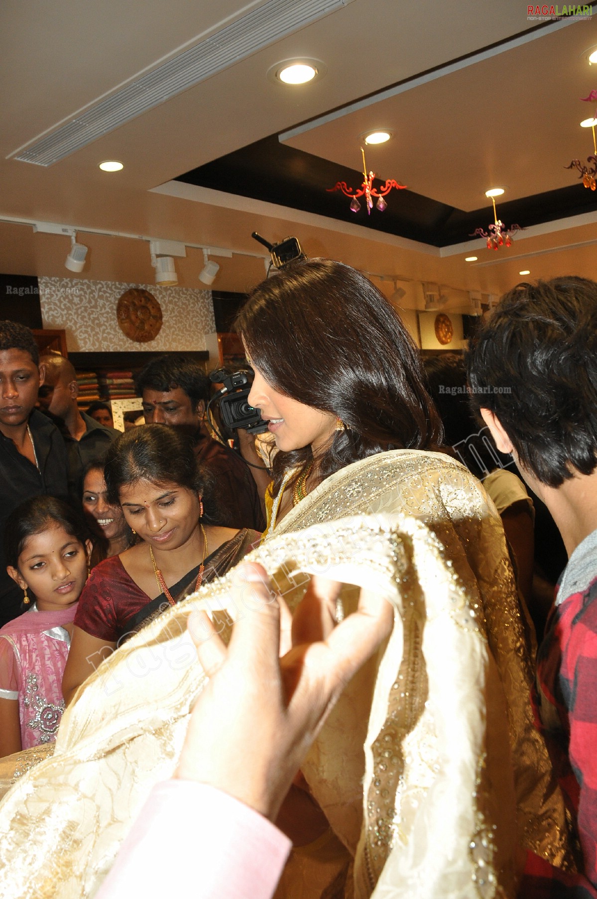 Kalyanakanchi Wedding Store Launch, Hyd