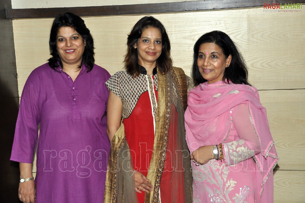 Shimmers Press Meet