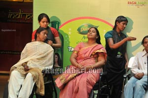 Sneha Launches Dabur Aamla Hair Oil