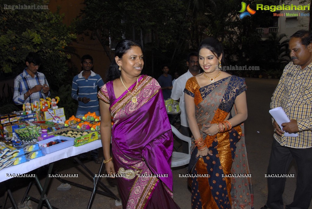 Vastra Varnam Fashion Spectrum Exhibition