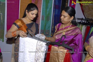 Chitralekha Launches Vastra Varanam Exhibition cum Sale at Satya Sai Nigamagamam