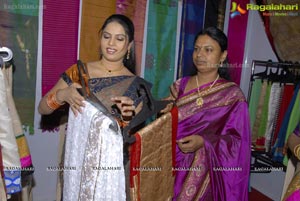 Chitralekha Launches Vastra Varanam Exhibition cum Sale at Satya Sai Nigamagamam