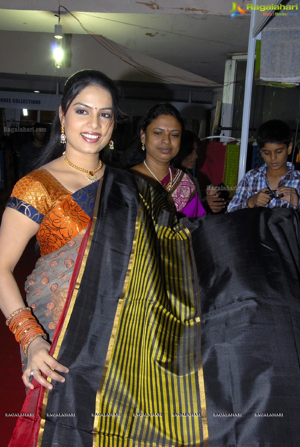 Vastra Varnam Fashion Spectrum Exhibition