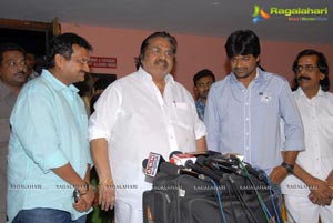 Dasari Narayana Rao Watches Gabbar Singh